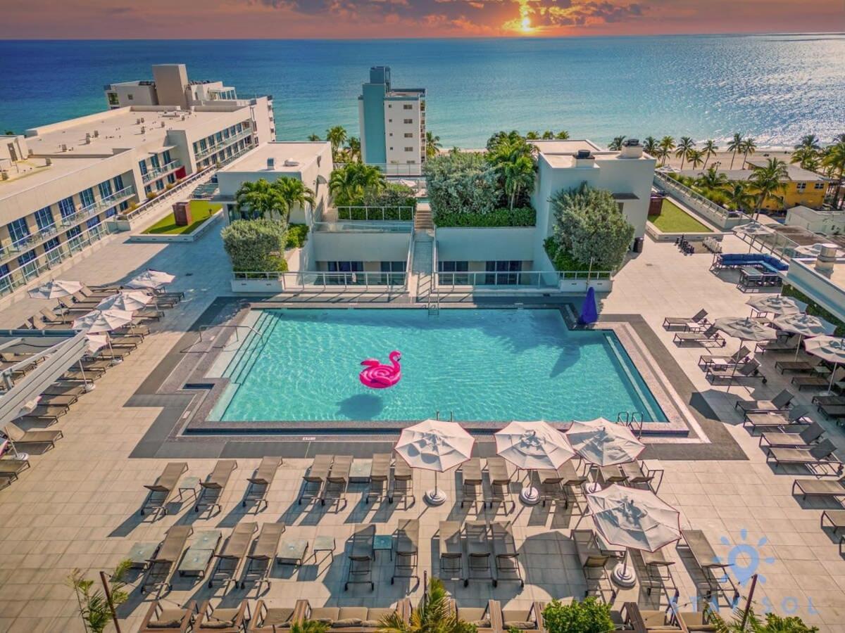 Lovely Apartment - Hollywood Beach - Rooftop Pool Exterior photo