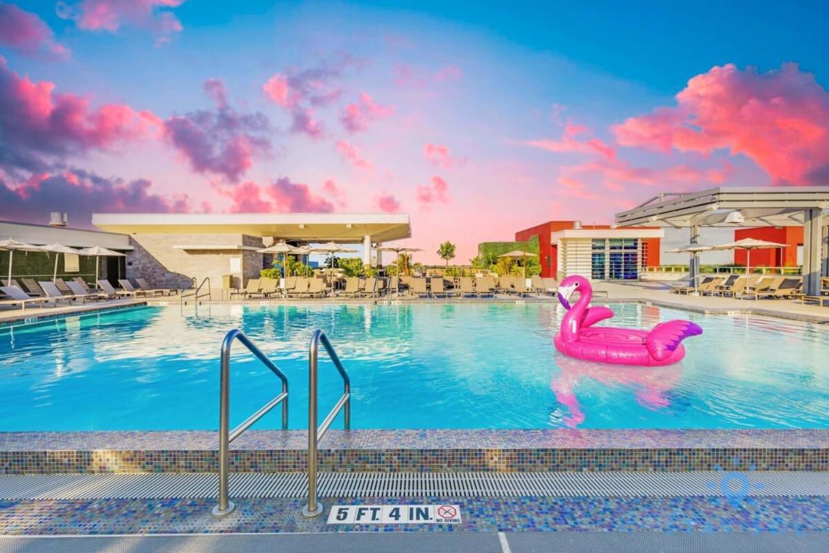 Lovely Apartment - Hollywood Beach - Rooftop Pool Exterior photo